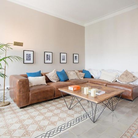 You Stylish Boutique Apartments Barcelona Bagian luar foto