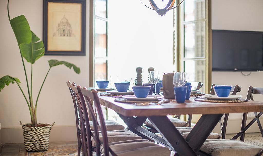 You Stylish Boutique Apartments Barcelona Bagian luar foto
